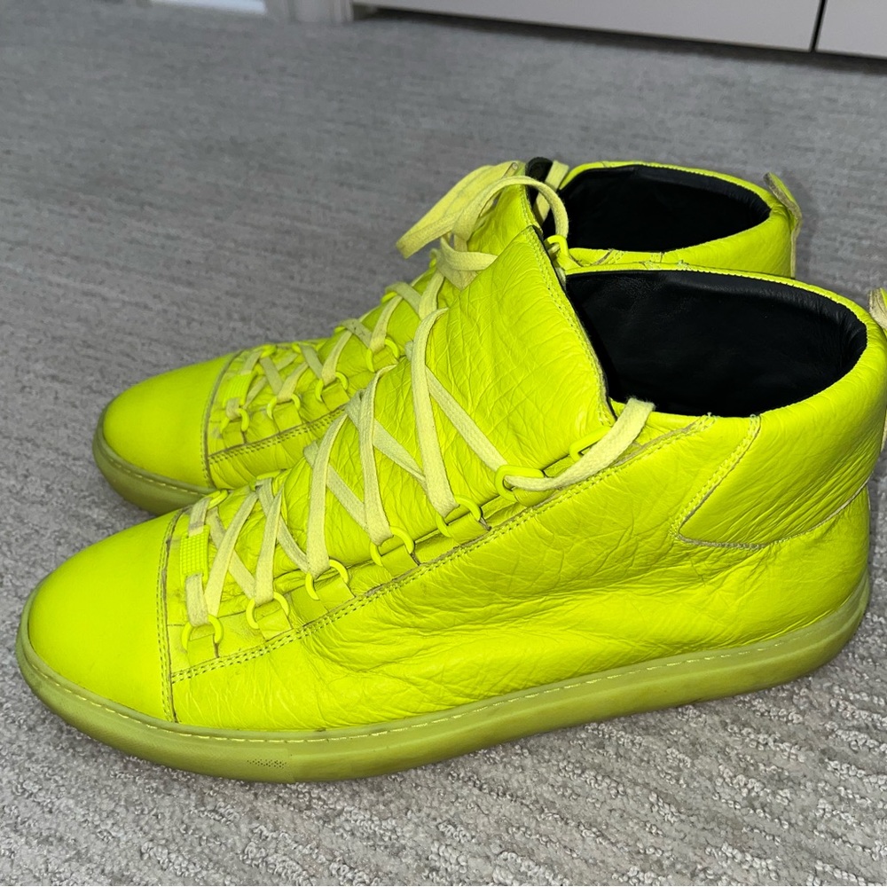 Rare Neon Yellow Mens Balenciaga Arena Volt Leather Sneakers